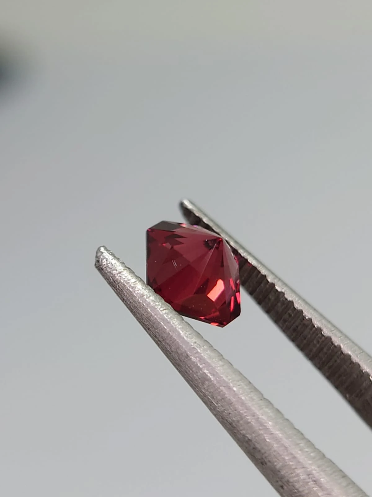 0.8ct Natural Umbalite Garnet from Tanzania — view 5